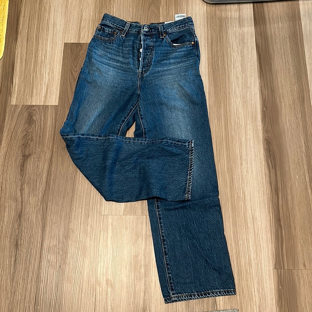 Levi’s Ribcage Straight Ankle Jean